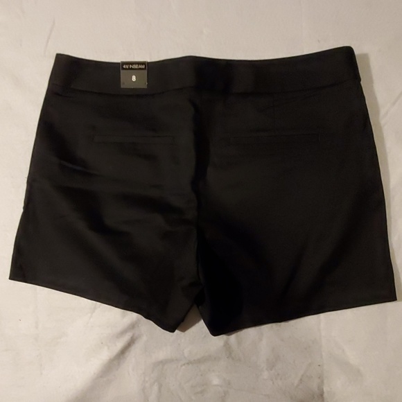 NWT Express Black Shorts Womans Size 8 - Picture 2 of 4